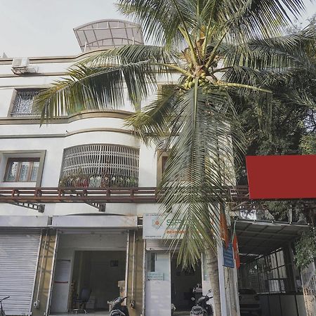 Super Townhouse The Upper Room Near Pune Airport Lohogaon Kültér fotó