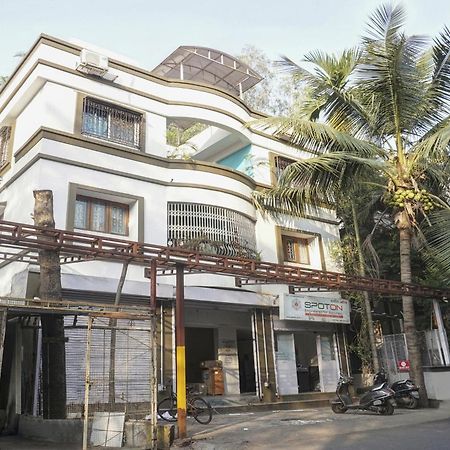 Super Townhouse The Upper Room Near Pune Airport Lohogaon Kültér fotó