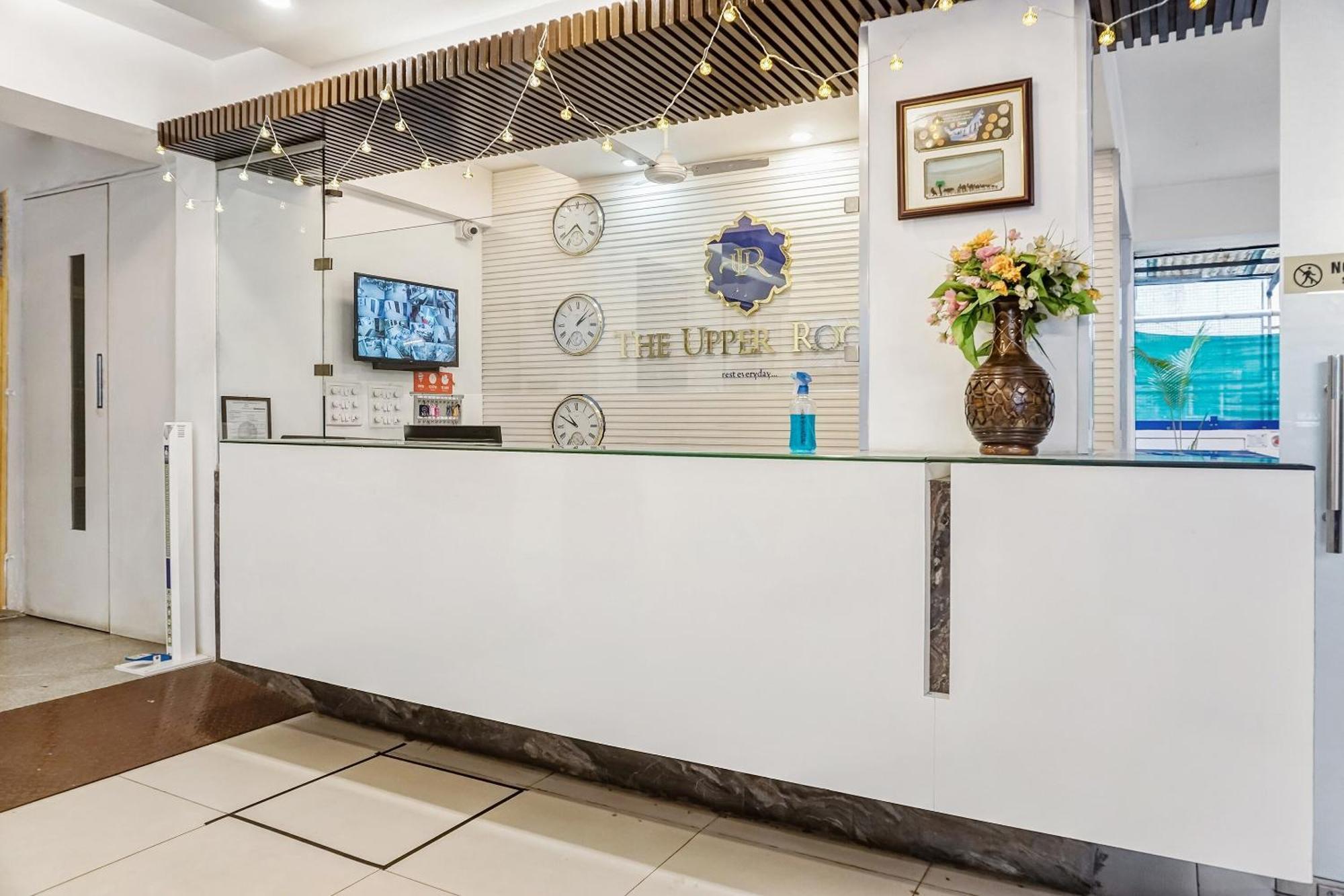 Super Townhouse The Upper Room Near Pune Airport Lohogaon Kültér fotó