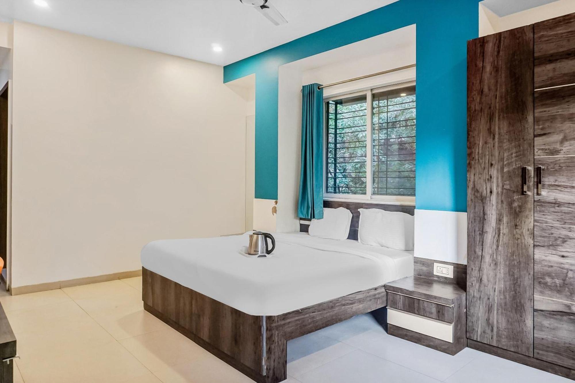 Super Townhouse The Upper Room Near Pune Airport Lohogaon Kültér fotó
